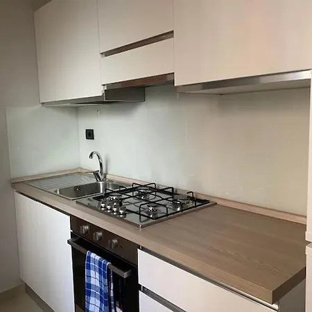 Dimora Dei Normanni Apartment167 شقة *